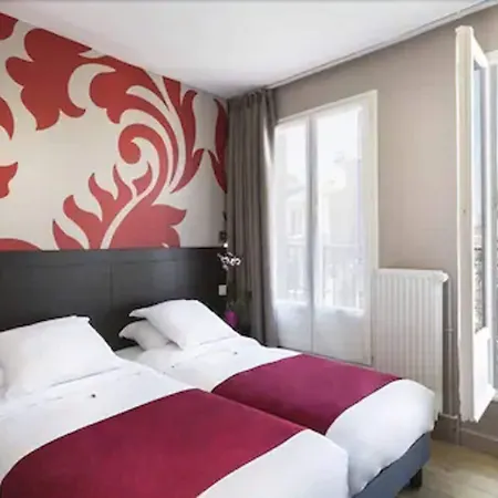 Bastille Secret Hotel