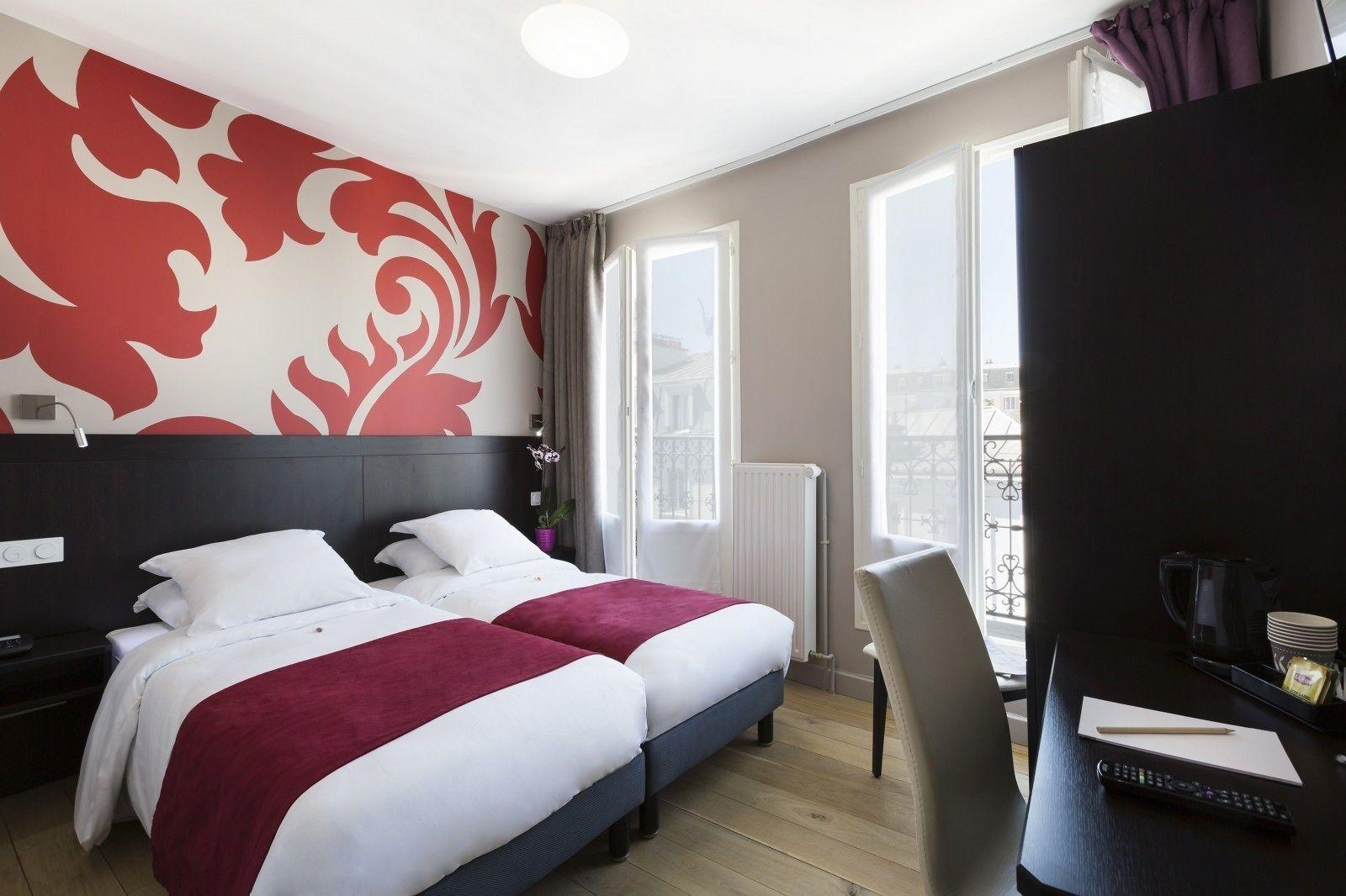 Bastille 2* Parigi